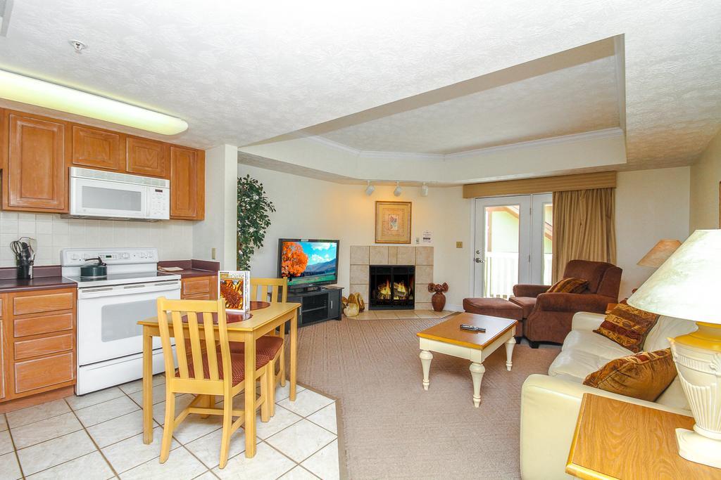 بيدجن فورج Golfview Vacation Rentals At Golfview Resort الغرفة الصورة
